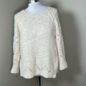 PILCRO ANTHROPOLOGIE Cream Long Sleeved Sweater Soft Cozy Size Medium